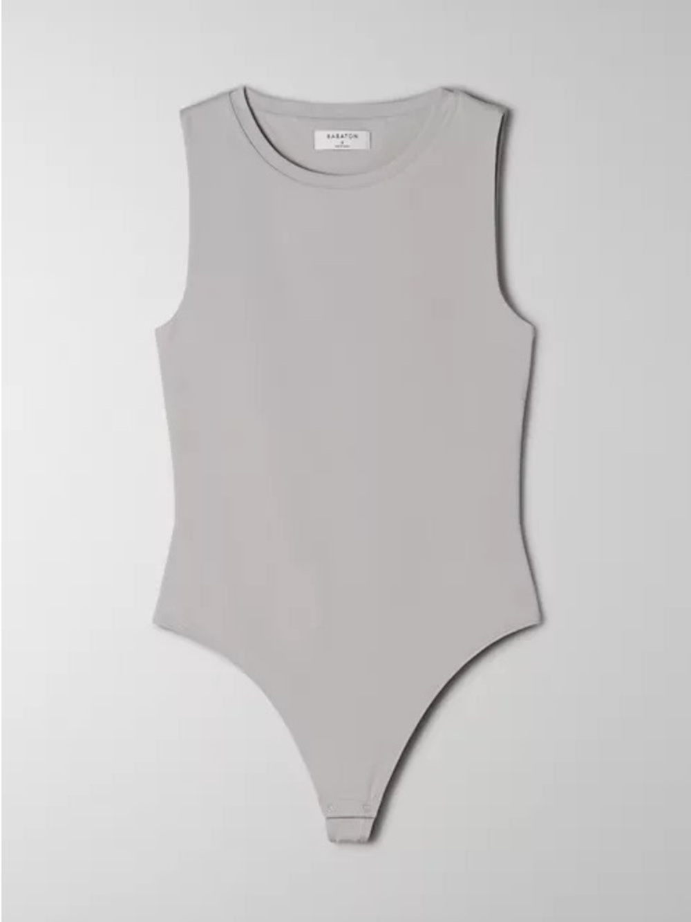 Aritzia Babaton
CONTOUR MUSCLE BODYSUIT
In size S, colour OPAL GREY